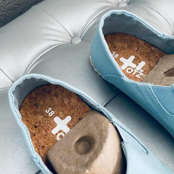 Brand new, with tags. Otz Shoes cork insole light blue fabric slip-ons main image 4